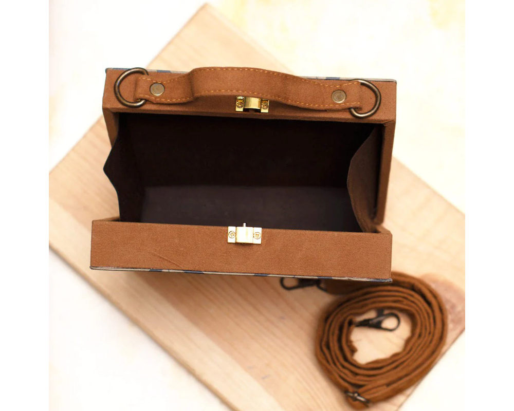 Suitcase Clutch Calm women print